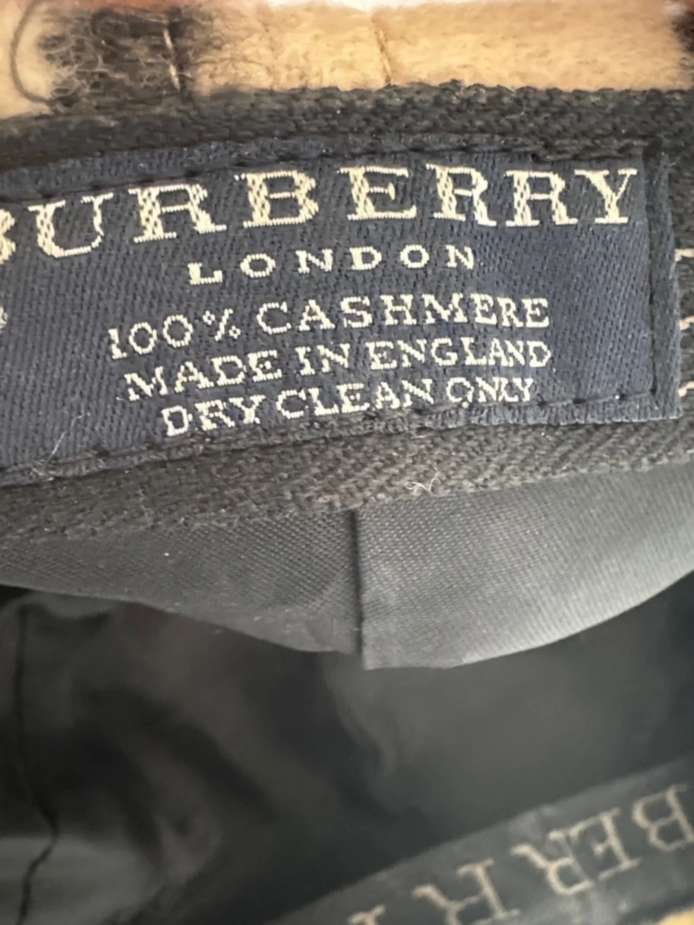 Burberry London 100% Cashmere Beige Plaid Cap with Black and Red Checks